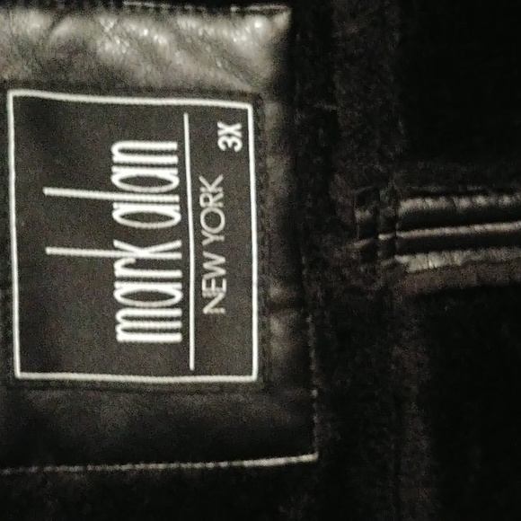 Mark Alan New York Shearling - Picture 8 of 16